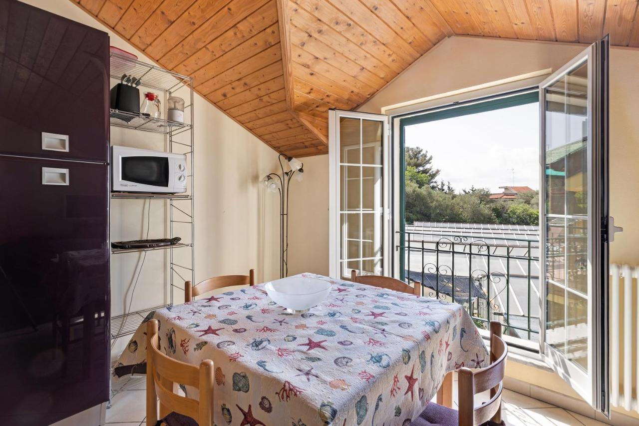 Appartement La Casa Di Lady à Ceriale Extérieur photo